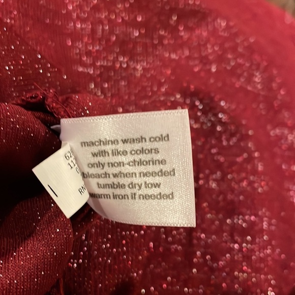 NWOT Lane Bryant holiday shimmer blouse - Picture 8 of 8